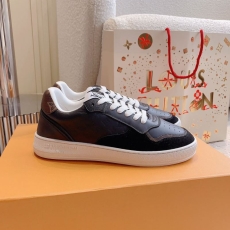 Louis Vuitton Low Shoes